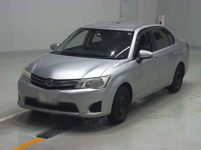 30059 TOYOTA COROLLA AXIO NZE161 2013 г. (CAA Chubu)